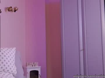 latina cam girl cathleenprecious image #3859586
