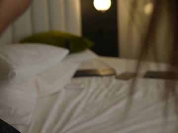 latina cam girl dovia image #4374015