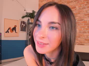 latina cam girl naiamo image #1702785