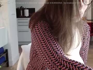 latina cam girl jadebi image #4292660