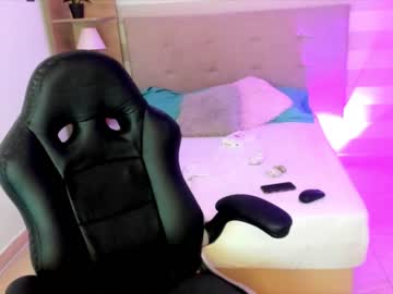 latina cam girl victoria_casas image #390269