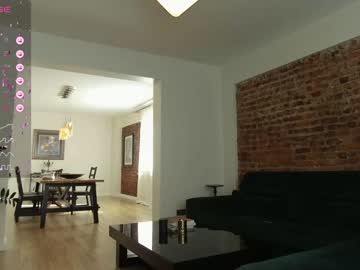 latina cam girl kriss0leoo image #4269678