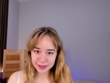 latina cam girl kristycoy image #2909622