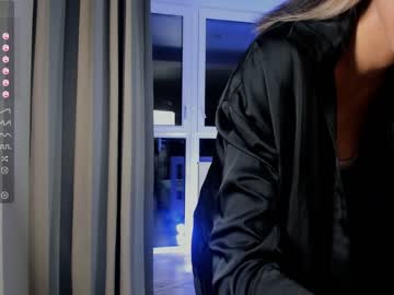latina cam girl mila_vita image #3633826
