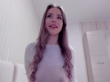 latina cam girl aminaswan_ image #2280621