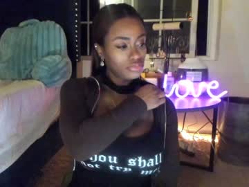 latina cam girl napudi1 image #1011139