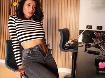 latina cam girl letiziafulkers1 image #2389604