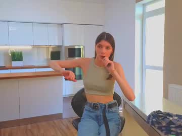 latina cam girl lucettagibbard image #4656204