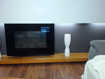 latina cam girl yana_squrel_22 image #2135383