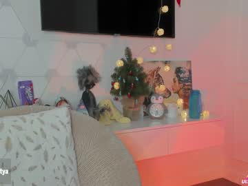 latina cam girl sweety_rinushka_ image #471746