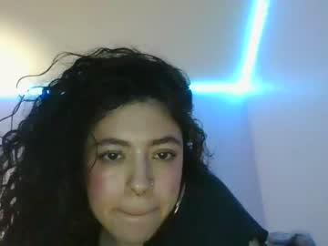 latina cam girl savinajade image #2172894