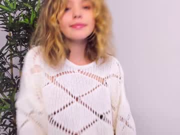 latina cam girl dianaholiday image #2245546