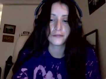 latina cam girl deer___wolf image #3925163