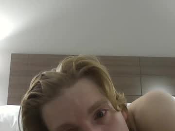 hypn0tiz3d latina cam