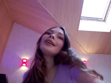 latina cam girl immature_babyy image #1141011