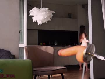 latina cam girl nika_lodge image #4501218