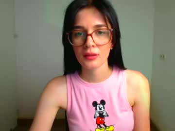 latina cam girl july_berry image #4653307