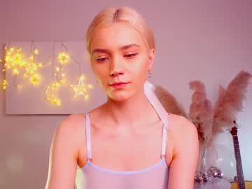 latina cam girl luna_ai image #558137