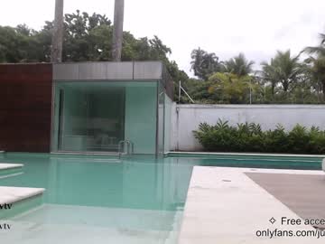 latina cam girl jully_lov image #2680037