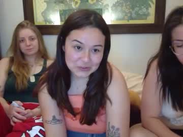 latina cam couple pinacoladagals image #938014