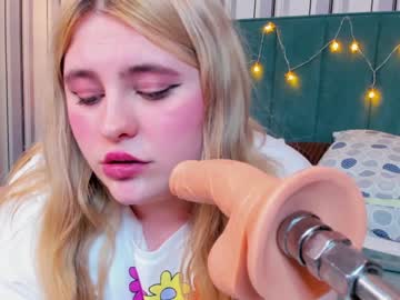 latina cam girl miraclark1 image #1178683