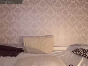 latina cam girl lillpio image #102408