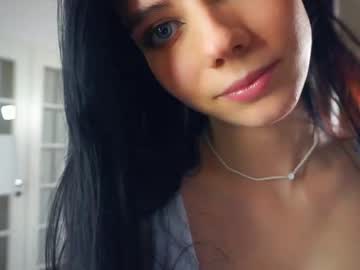 latina cam girl megangalen image #4557691