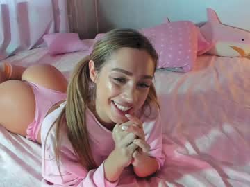 latina cam girl _mito_69 image #2724051