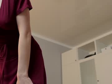 latina cam girl _blackbee_ image #291378