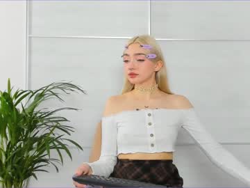 latina cam girl elizabeth__gray image #2063154