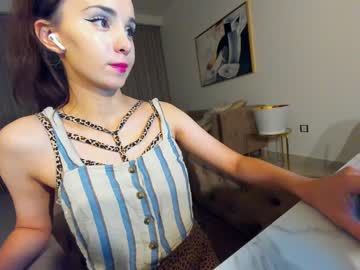 latina cam girl ehotlovea image #3186370