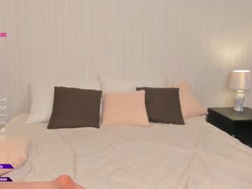 latina cam girl alicepreuoston image #2965448