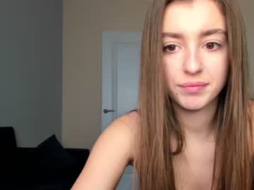 latina cam girl coy_amina_ image #2387349