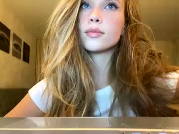 latina cam girl bitter_moon image #769250
