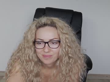 latina cam girl antonia_shine image #2911629