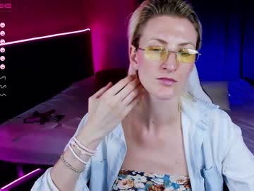 latina cam girl eva__blonde image #1438274