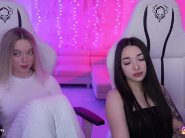 latina cam couple kira0541 image #4291876
