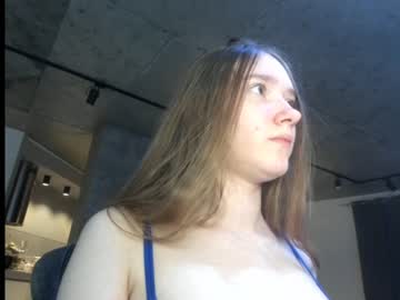 latina cam girl mysat image #2045763