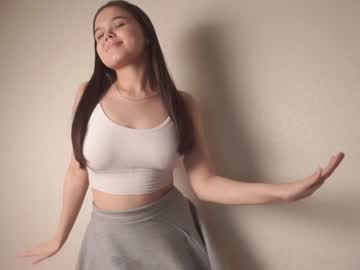 latina cam girl helenmoors image #2632147