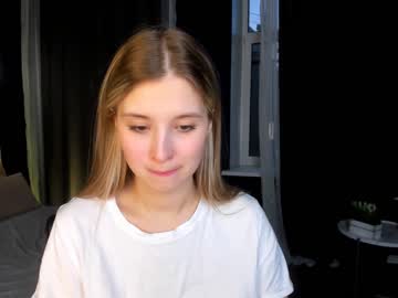 latina cam girl milablush image #2765080