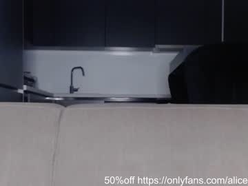 latina cam girl smileyouarehere image #664395