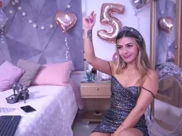latina cam girl dani_moore image #856579