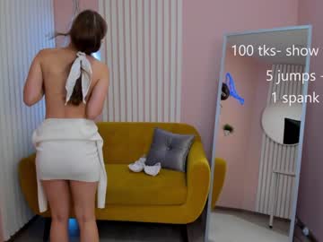 latina cam girl milablush image #1934548