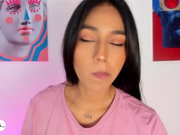 latina cam girl ariadna5 image #2977351