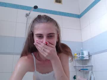 latina cam girl _shy_cutie image #3231806