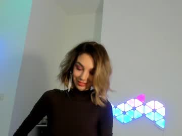 latina cam girl hotfallingdevil image #2183382