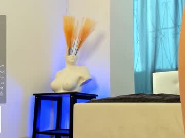 latina cam girl darleneshirleys image #3608436