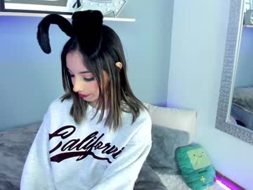latina cam girl saschaholmen image #1930756