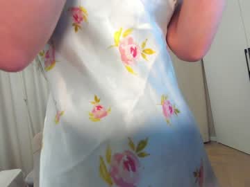 latina cam girl ehotlovea image #4502036