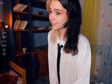 latina cam girl deliaderrick image #4385811